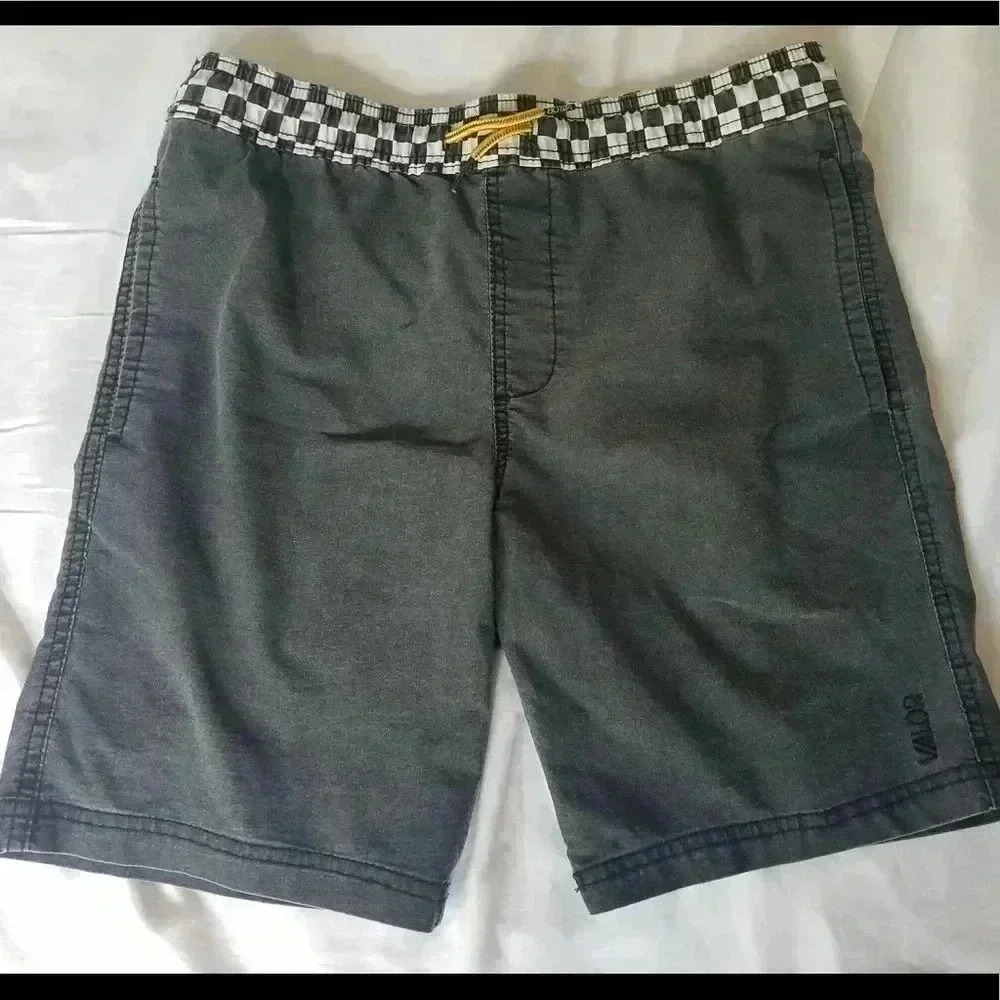 VALOR gray swim trunks boys size L